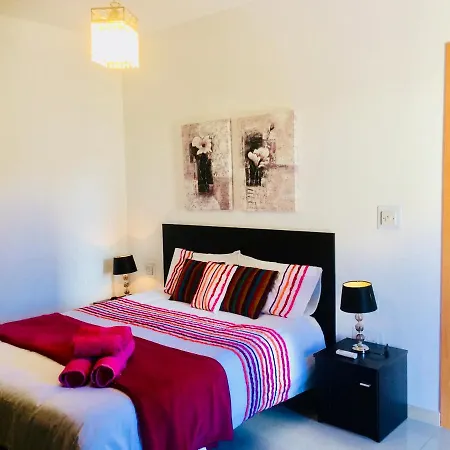 Oceanus Apartment